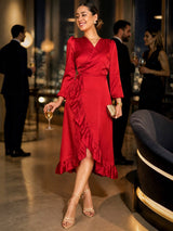 MAXIVESTIDO ENVOLVENTE CON VUELOS ROJO ENTERO