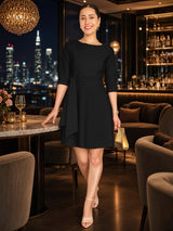 VESTIDO CORTO CON LAZO NEGRO
