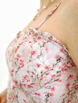VESTIDO MIDI TIRAS CORSET MULTIAGUJA FLORES ROSAS (OUTLET)