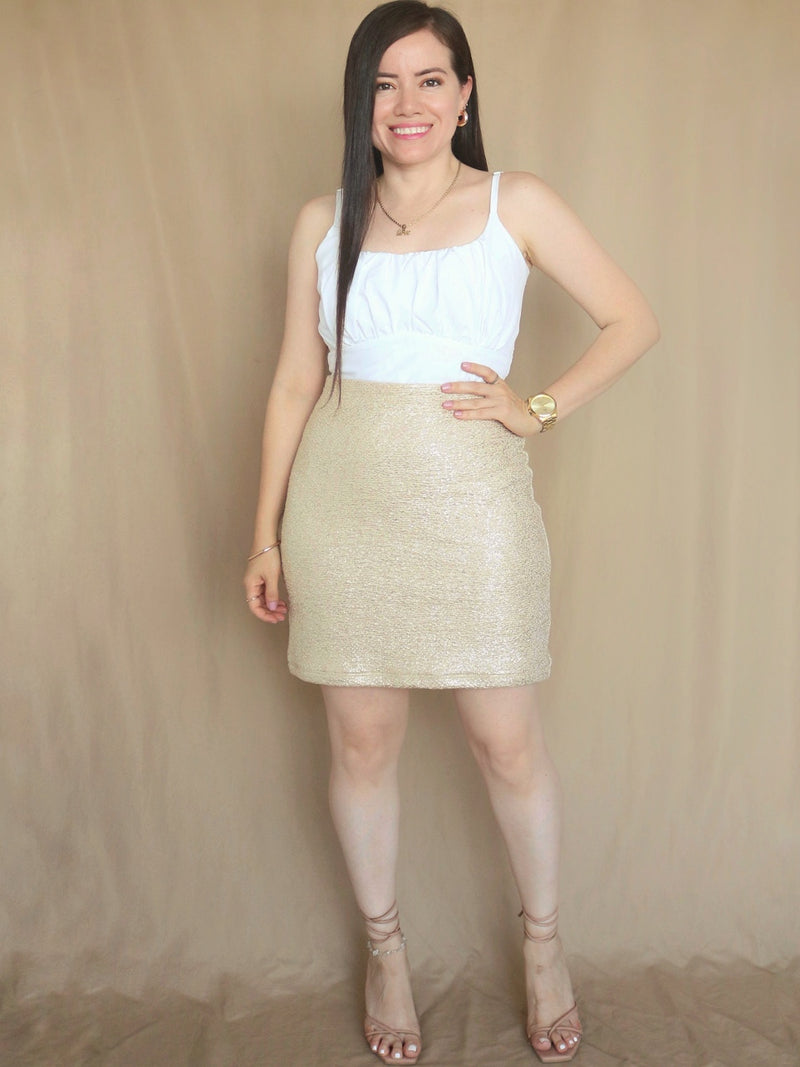 FALDA CORTA BRILLOS DORADA
